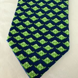 Boys Star Wars Yoda necktie / tie- NWOT